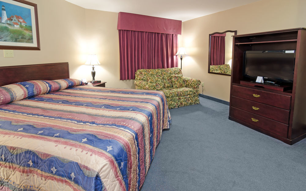 Hotel Coastal Dartmouth