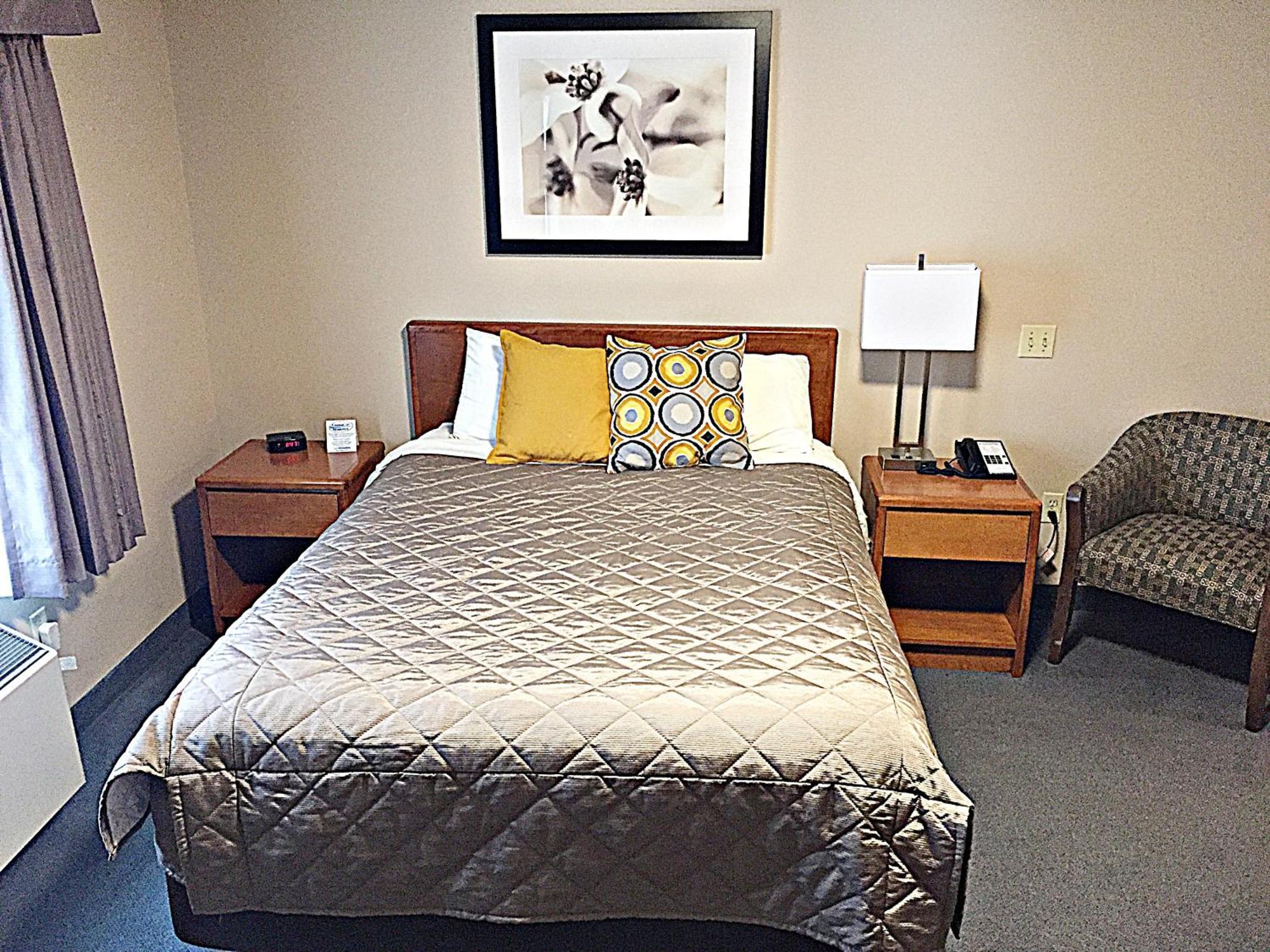 Coastal Hotel Dartmouth