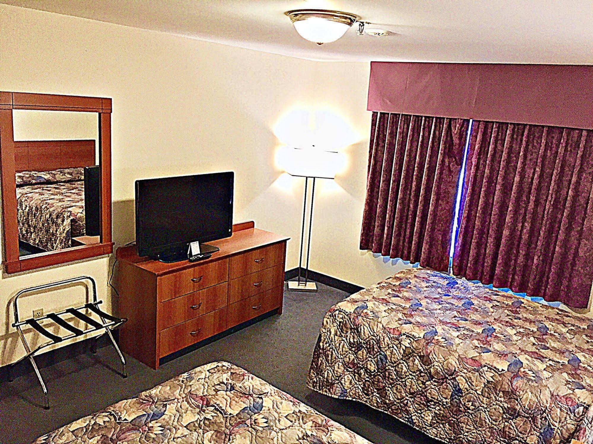 Coastal Hotel Dartmouth